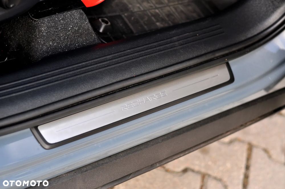 Volvo XC 40 T4 Recharge DKG Ultimate Dark - 22
