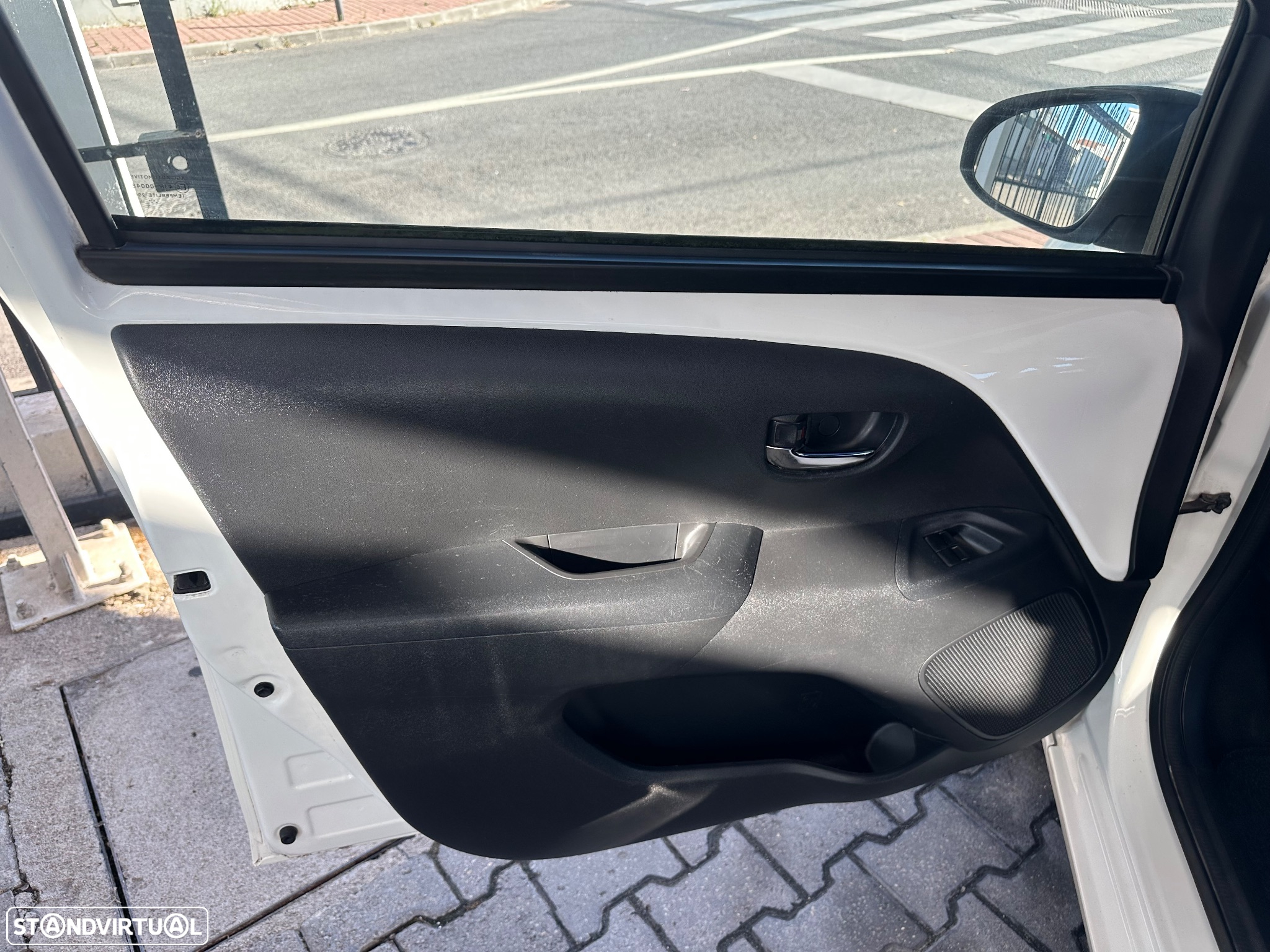 Citroën C1 1.2 VTi Shine - 8