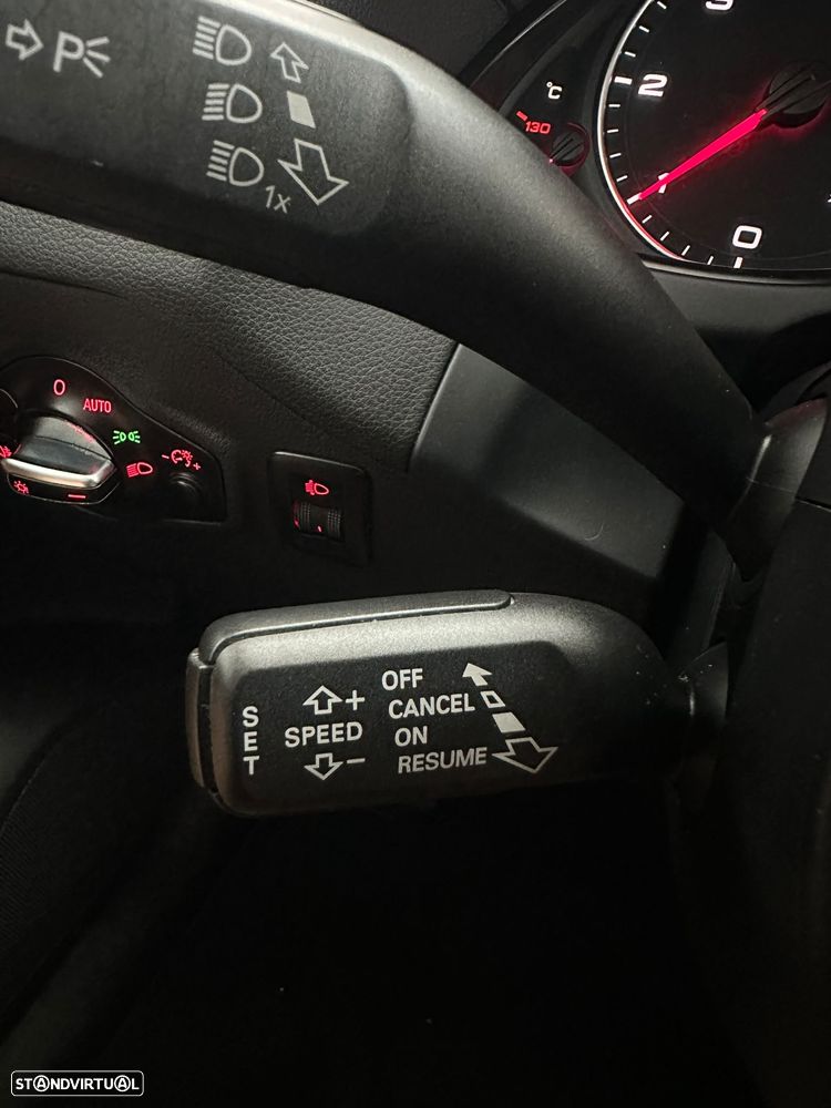 Audi Q5 2.0 TDI Advance S-tronic - 18