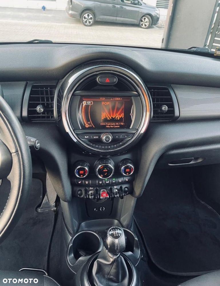 MINI ONE - 10