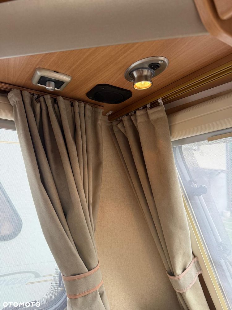 SWIFT FAIRWAY 460 - 9