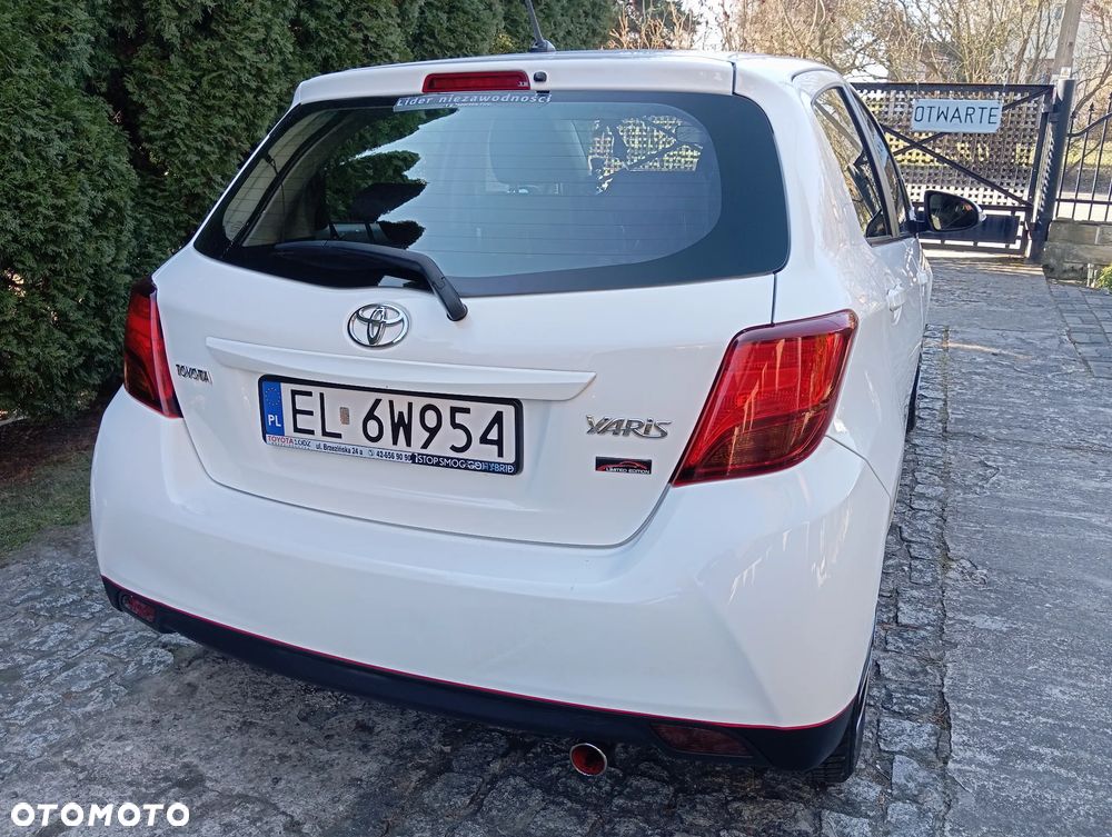 Toyota Yaris 1.0 Active EU6 - 4