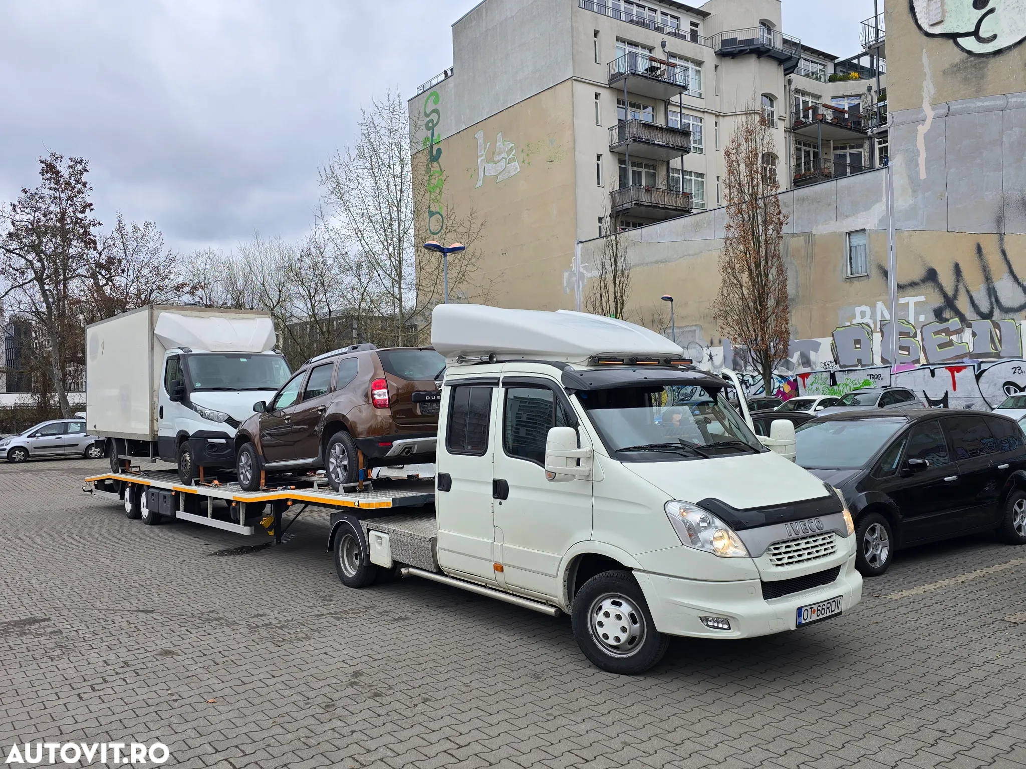 Iveco Daily MiniTir Mini Cap Tractor N1 3.5T cu 12T in ansamblu - 12