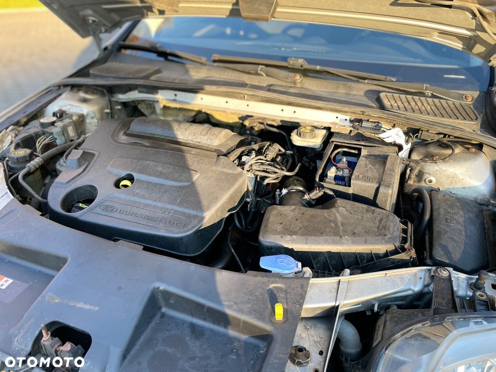 Ford Mondeo 2.0 TDCi EConetic Trend - 19