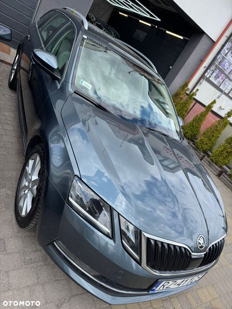 Skoda Octavia 2.0 TDI Style DSG - 10