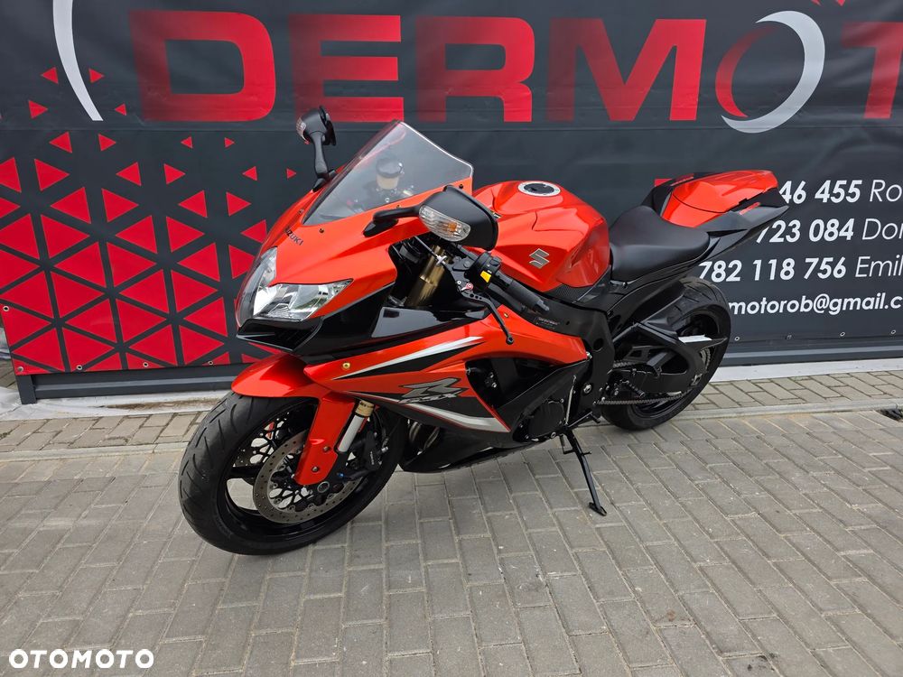 Suzuki GSX-R - 1