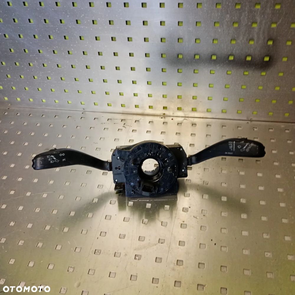 Manetki przełączniki zespolone Polo T5 tempomat - 1