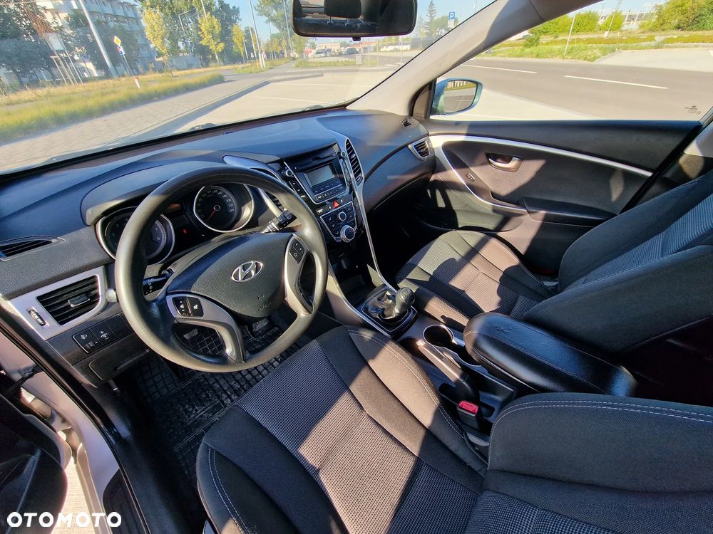 Hyundai i30 1.4 Classic + - 5