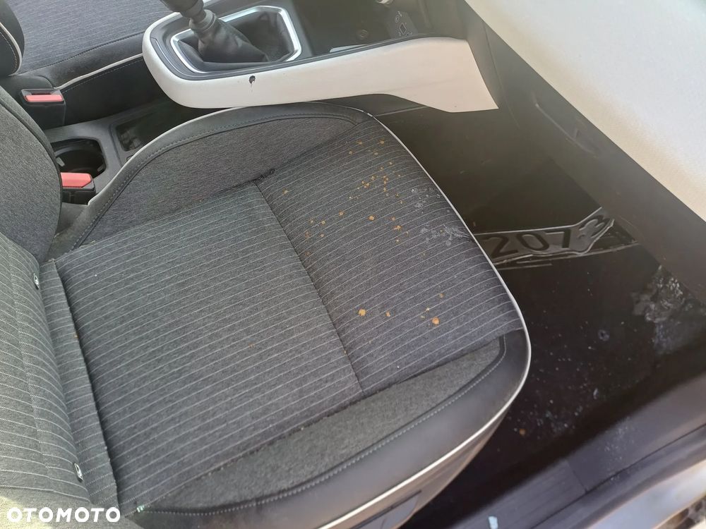 Renault Clio 1.0 TCe Evolution - 13