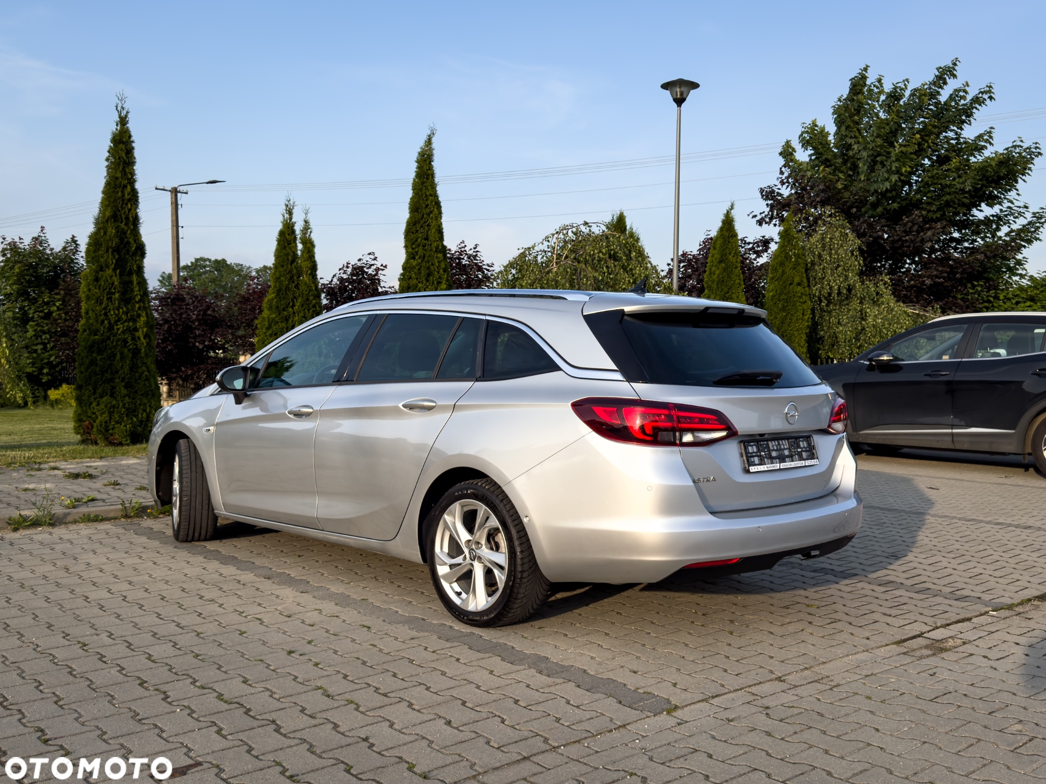 Opel Astra 1.5 D Start/Stop Sports Tourer 120 Jahre - 6