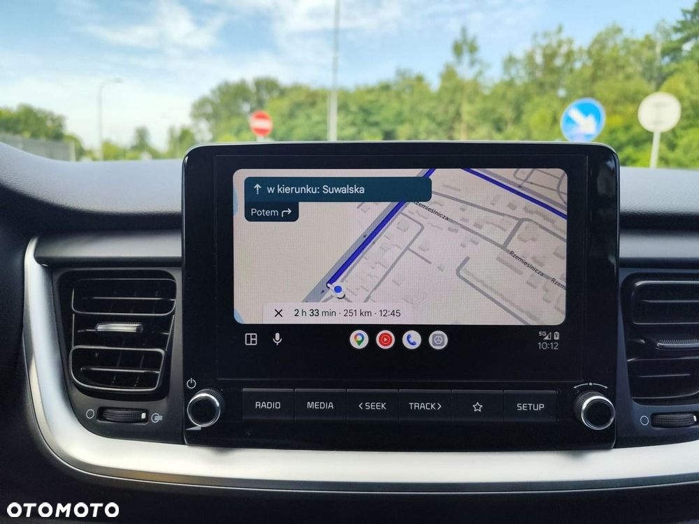 Kia Stonic - 27