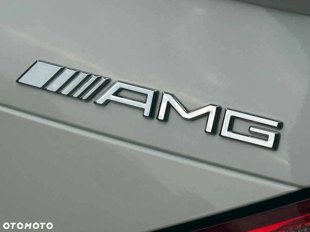 Mercedes-Benz SL 63 AMG - 14