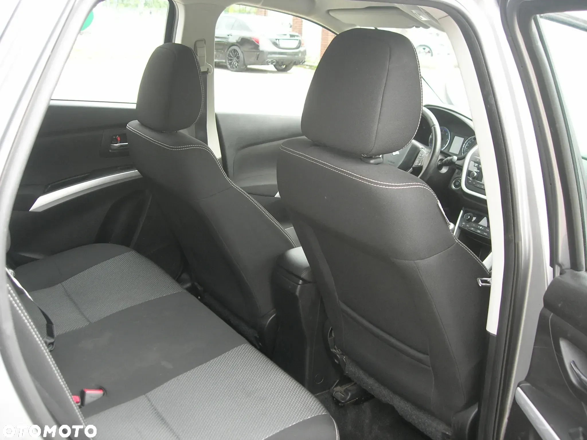 Suzuki SX4 S-Cross 1.6 DDiS Allgrip Comfort - 18