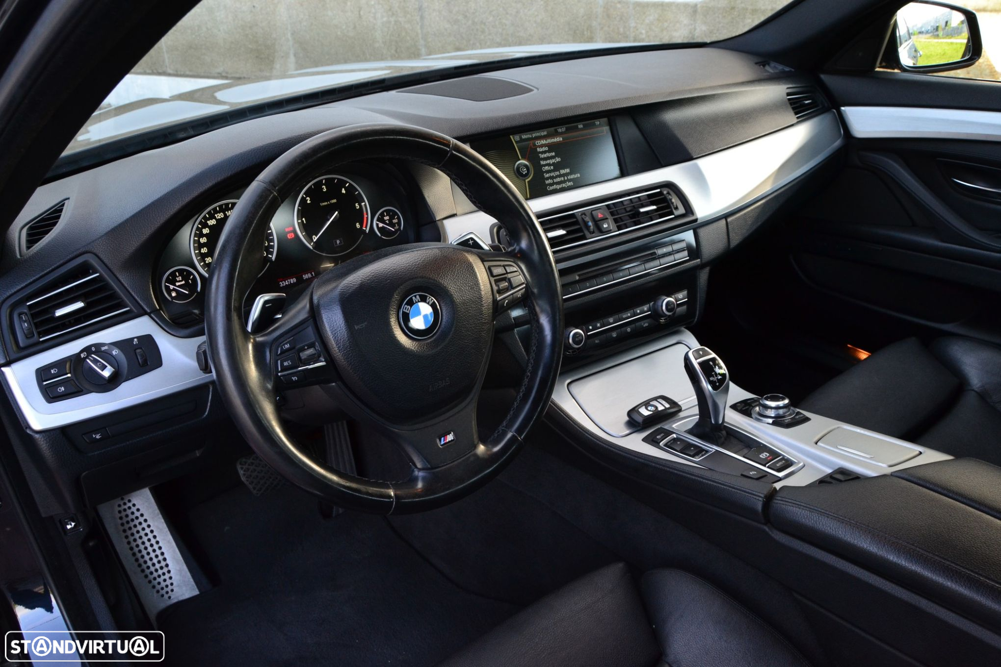 BMW 535 d Pack M Auto - 19