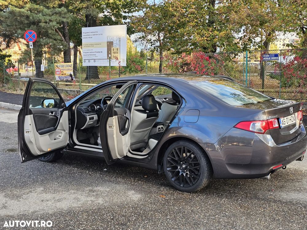 Honda Accord 2.4i Aut Executive - 12