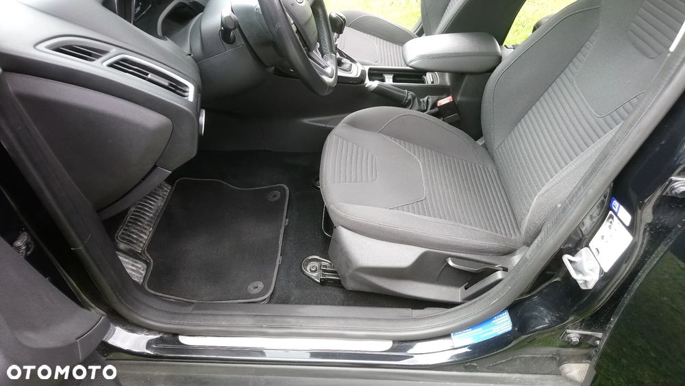 Ford Focus 1.5 EcoBoost Titanium ASS - 9