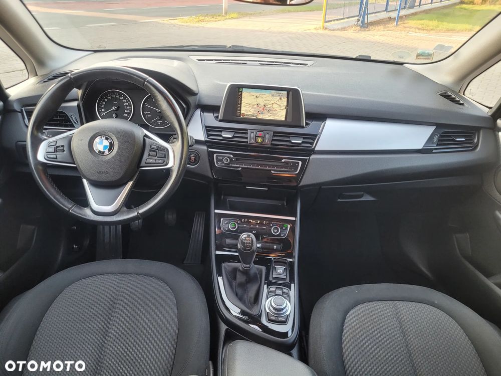 BMW Seria 2 218d Active Tourer - 7