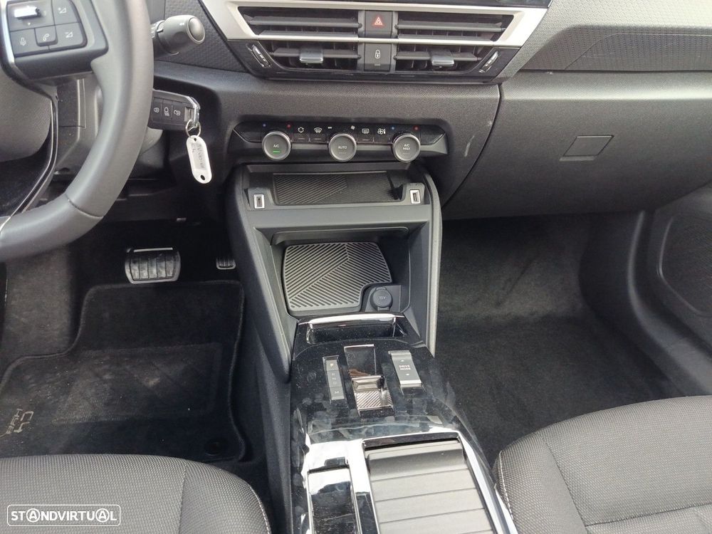 Citroën C4 1.2 Hybrid Plus e-DSC6 - 11