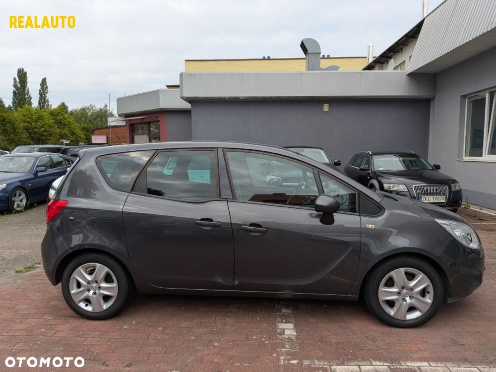 Opel Meriva - 9