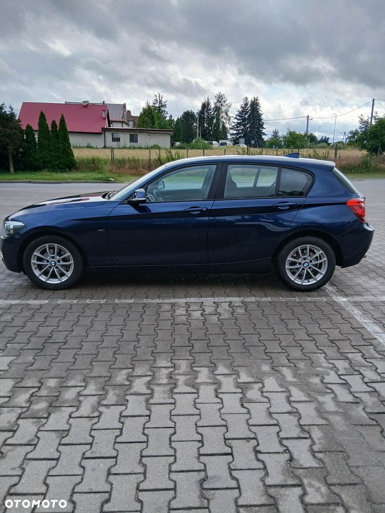 BMW Seria 1 116d Sport Line - 4