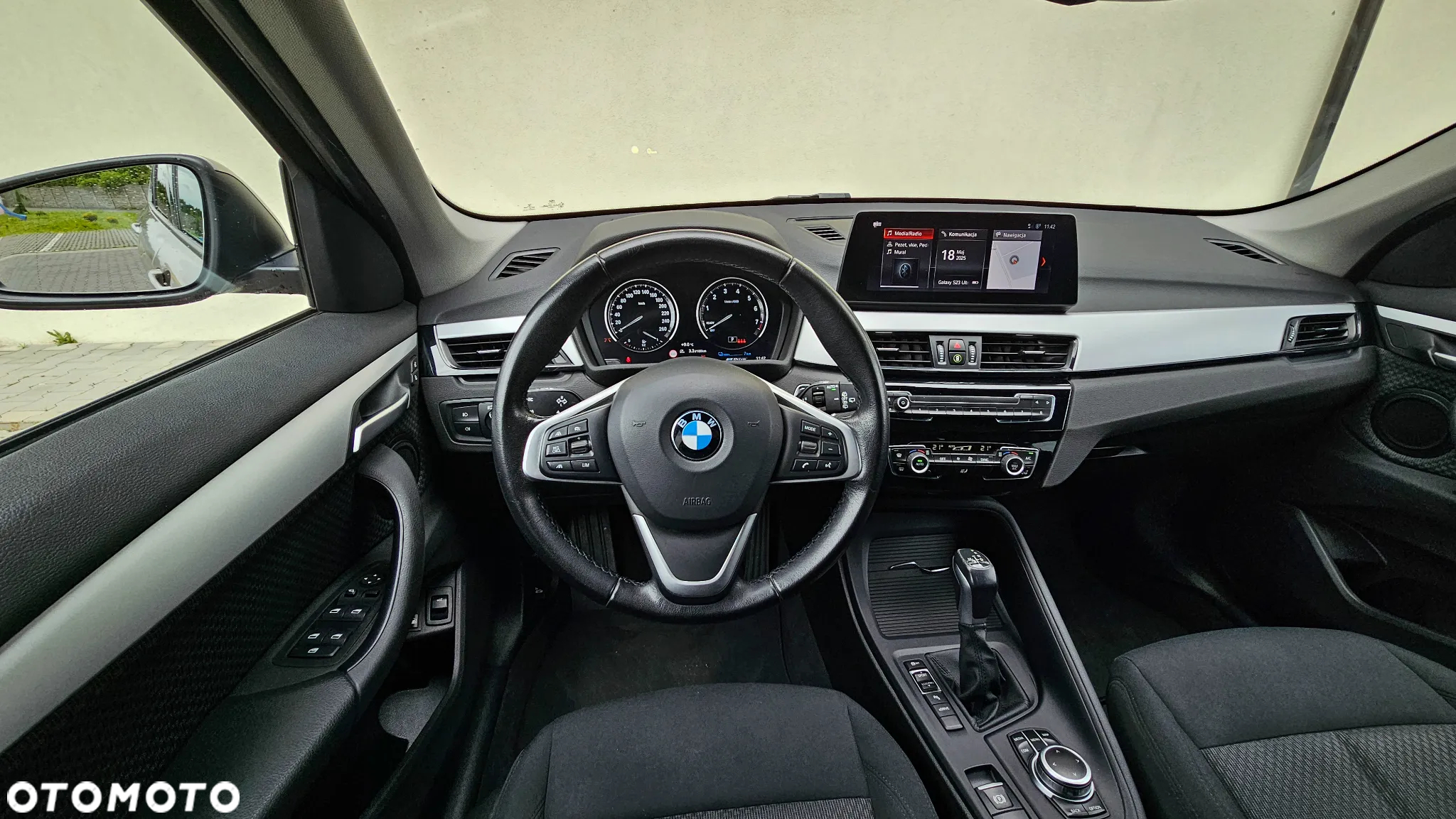 BMW X1 xDrive25e xLine - 9