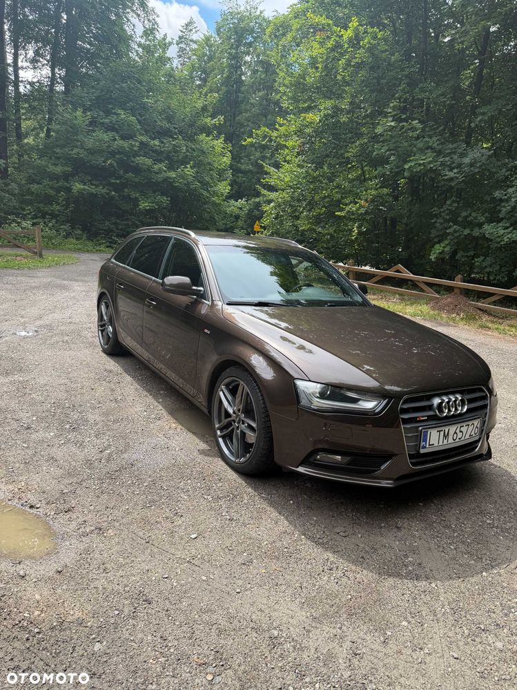 Audi A4 Avant - 1