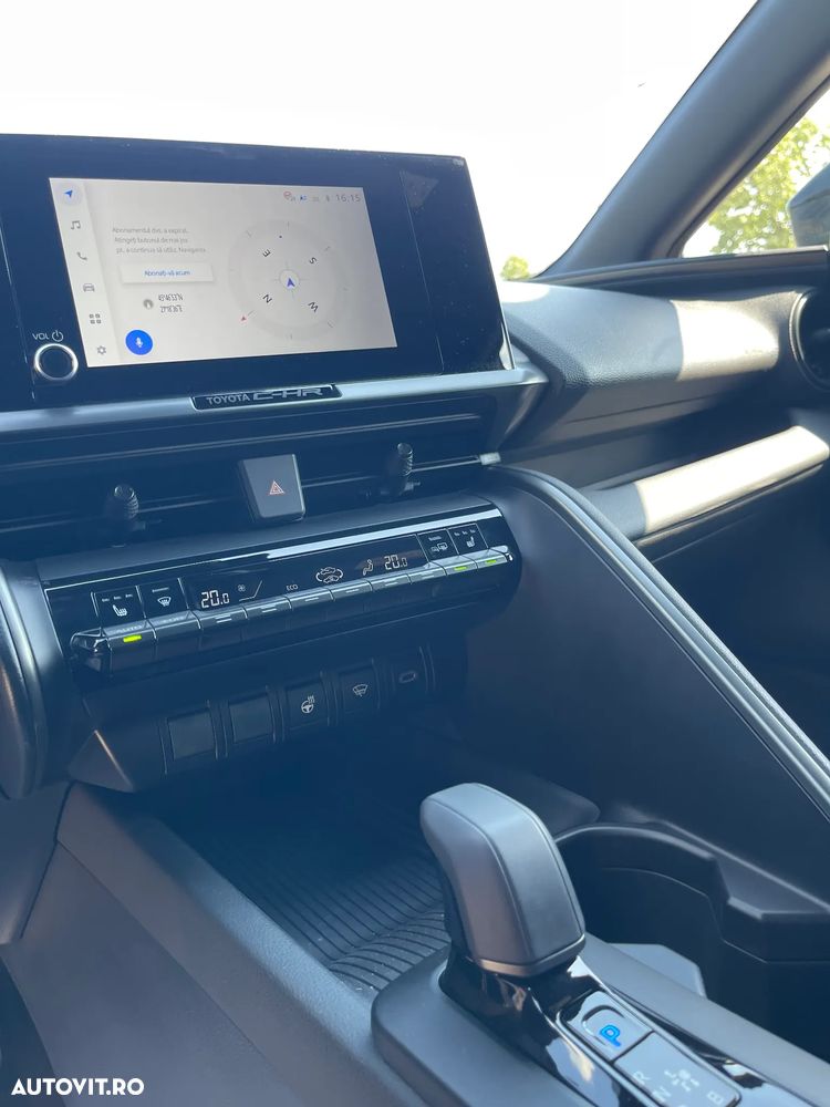 Toyota C-HR - 8