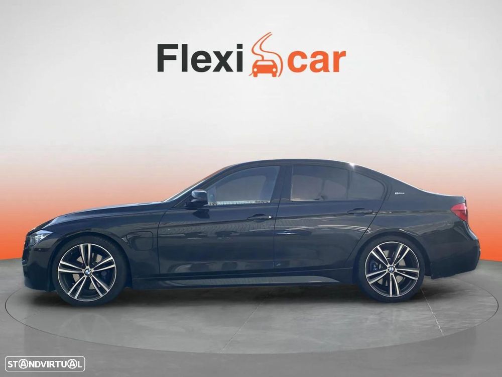 BMW 330 e iPerformance Pack M - 3