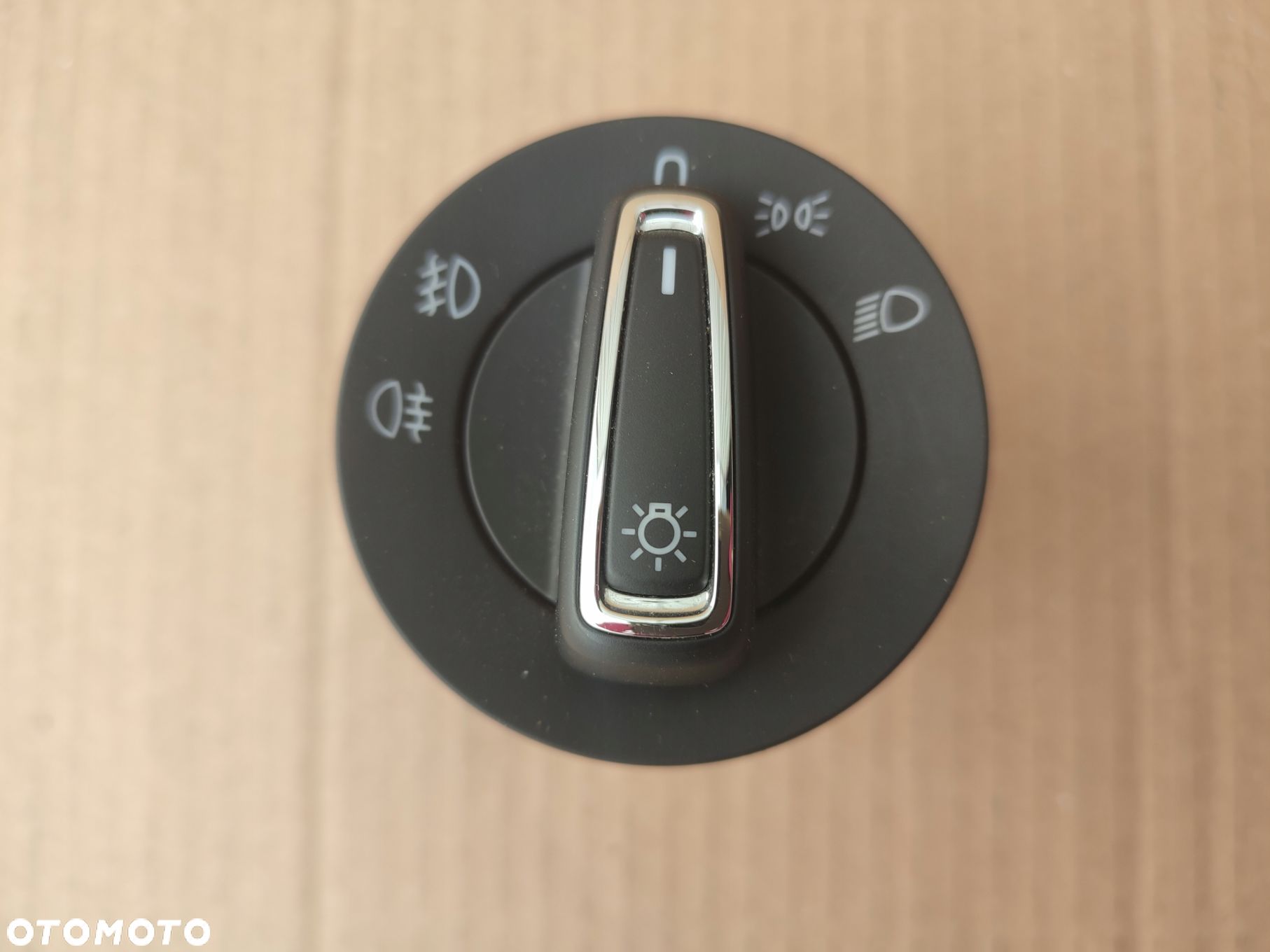 Włącznik przełącznik świateł SKODA RAPID LIFT EUROPA 5E0941431M 67TYS PRZEB - 1