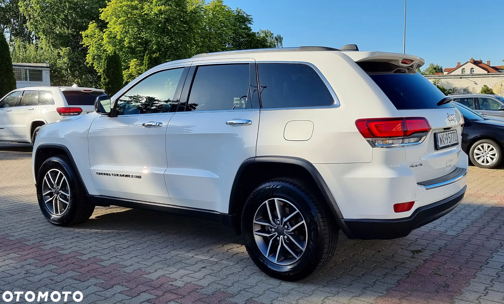 Jeep Grand Cherokee - 5