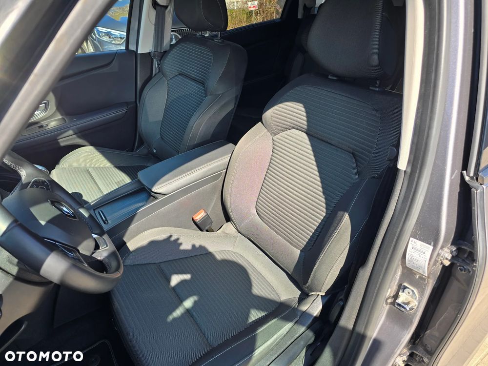 Renault Grand Scenic - 12