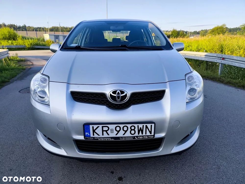 Toyota Auris 1.6 VVT-i Premium Start - 3