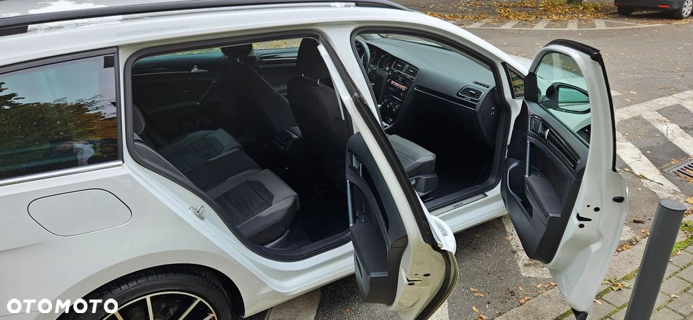 Volkswagen Golf - 7