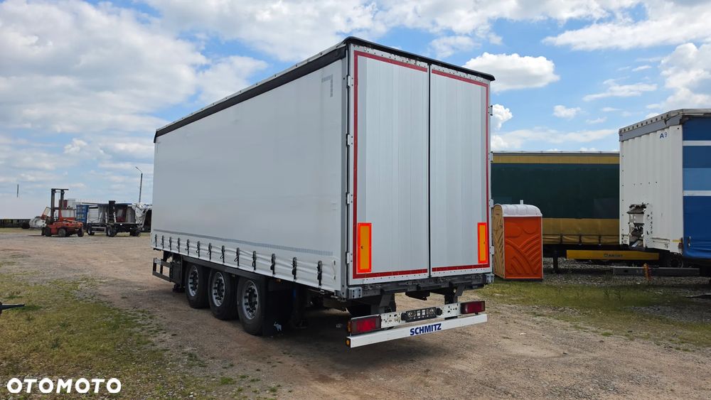 Schmitz Cargobull 52.00zł netto SCHMITZ PRZYCZEPA GÓRNY ZACZEP 3 OSIOWA 8.20x2.65m RAMA OCYNK ST. IDEALNY możliwość transportu - 2