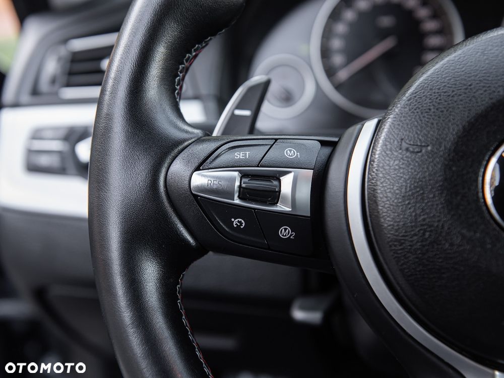BMW Seria 5 520i - 19