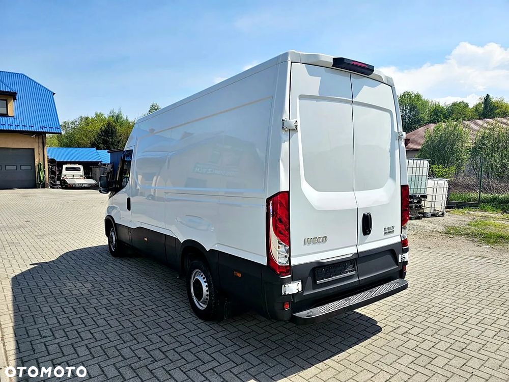 Iveco 35S16 - 5