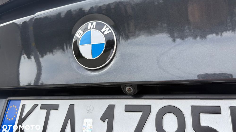 BMW Seria 5 520d - 13