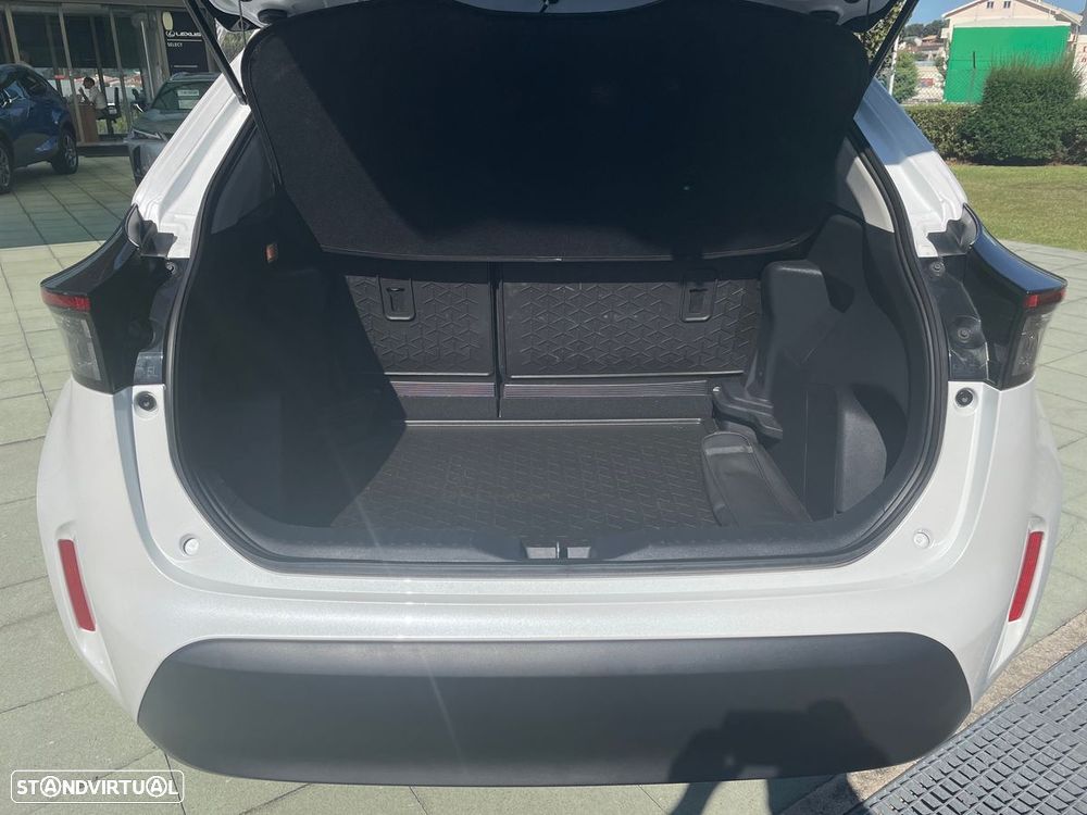 Toyota Yaris Cross 1.5 HDF Comfort Plus - 10