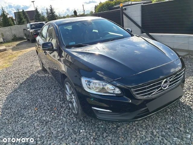 Volvo S60 - 4