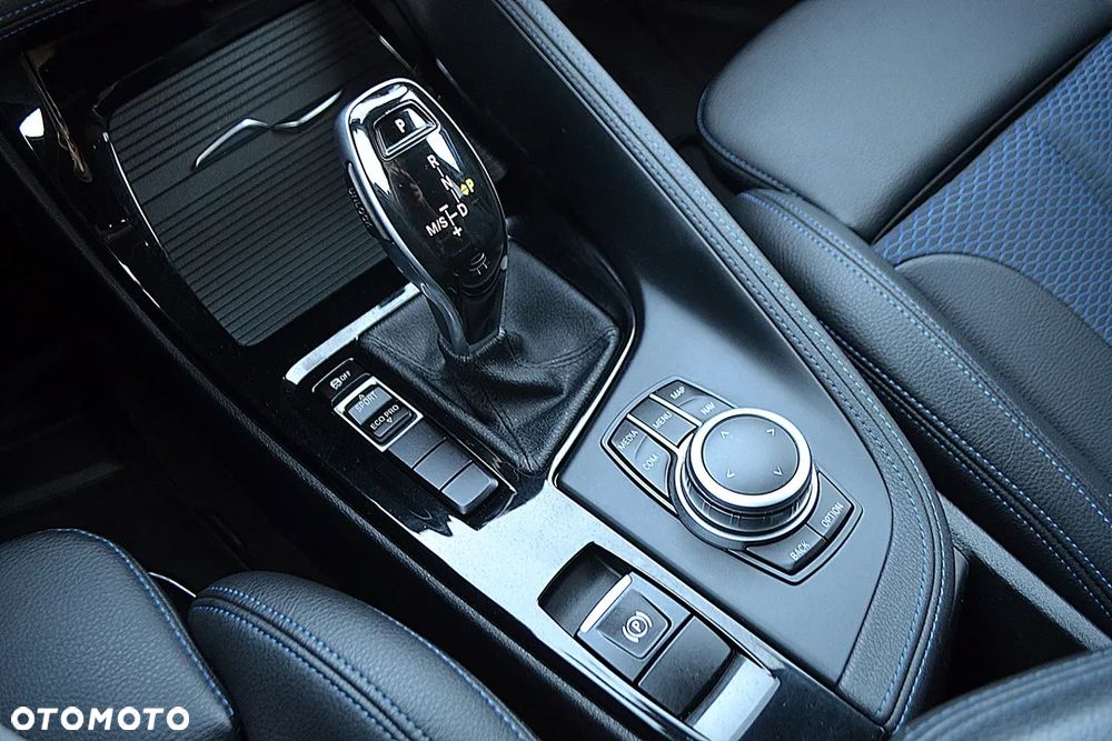 BMW X1 sDrive18d M Sport - 35