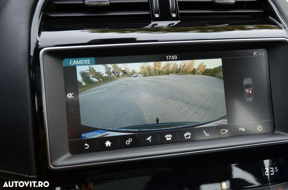 Jaguar F-Pace 20d AWD Aut. R-Sport - 25