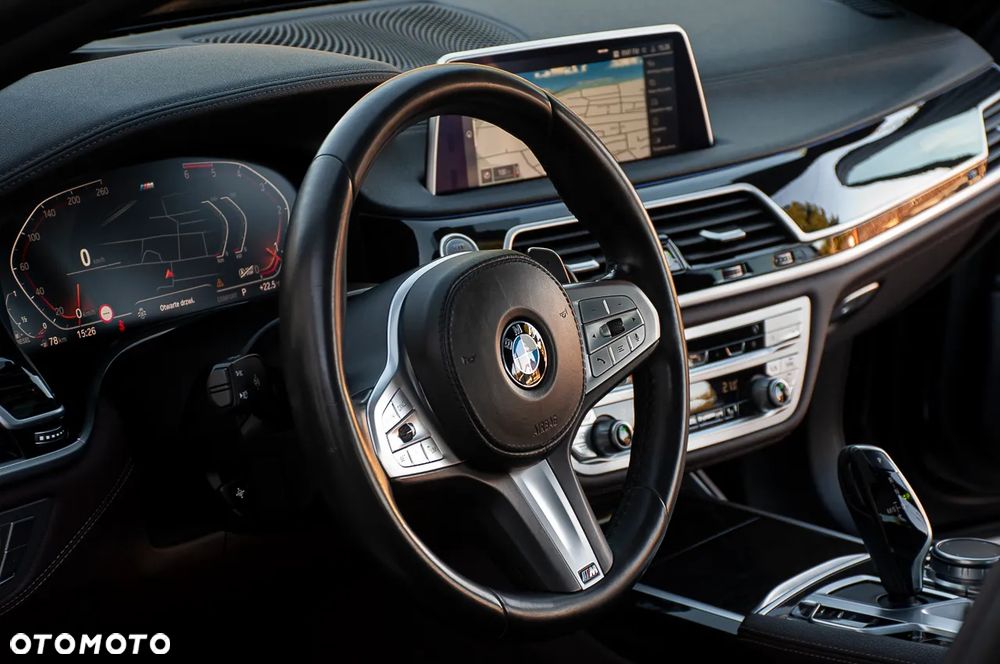 BMW Seria 7 730d xDrive sport - 18