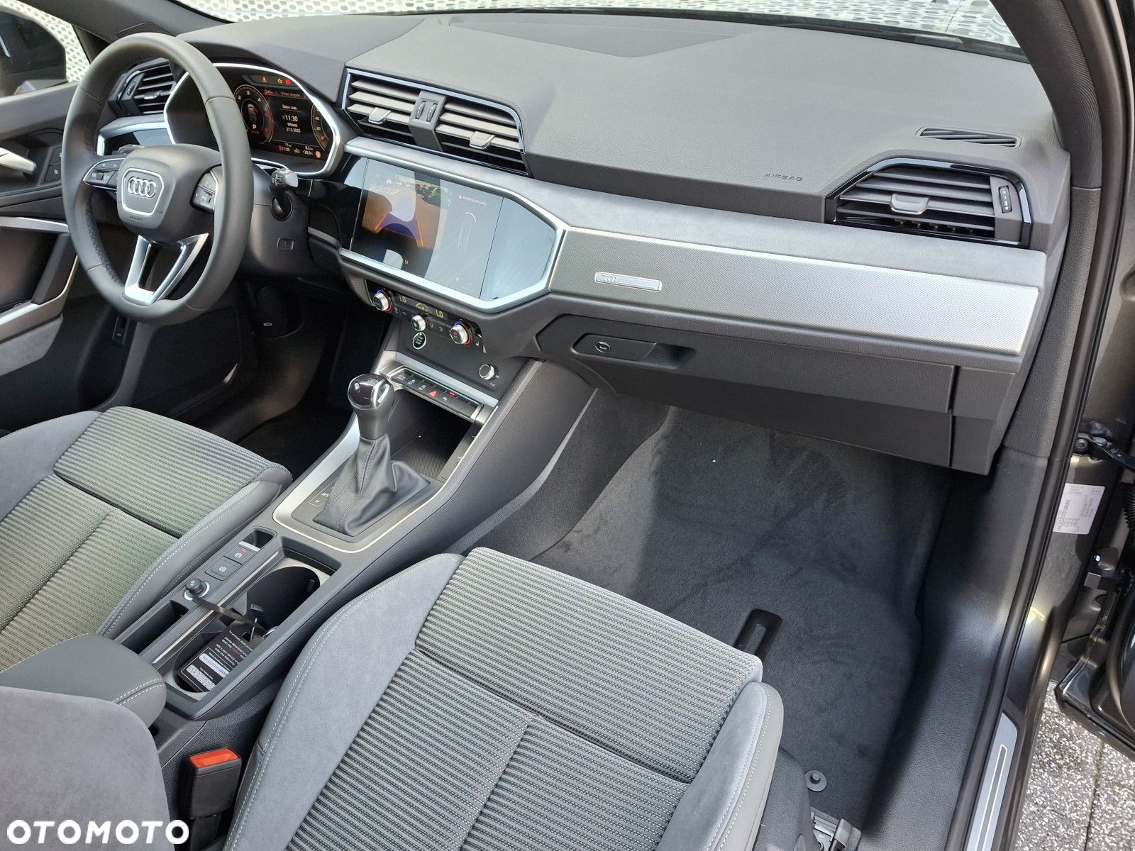 Audi Q3 Sportback - 14