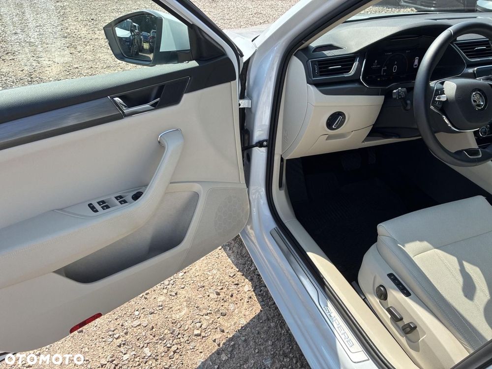 Skoda Superb - 11