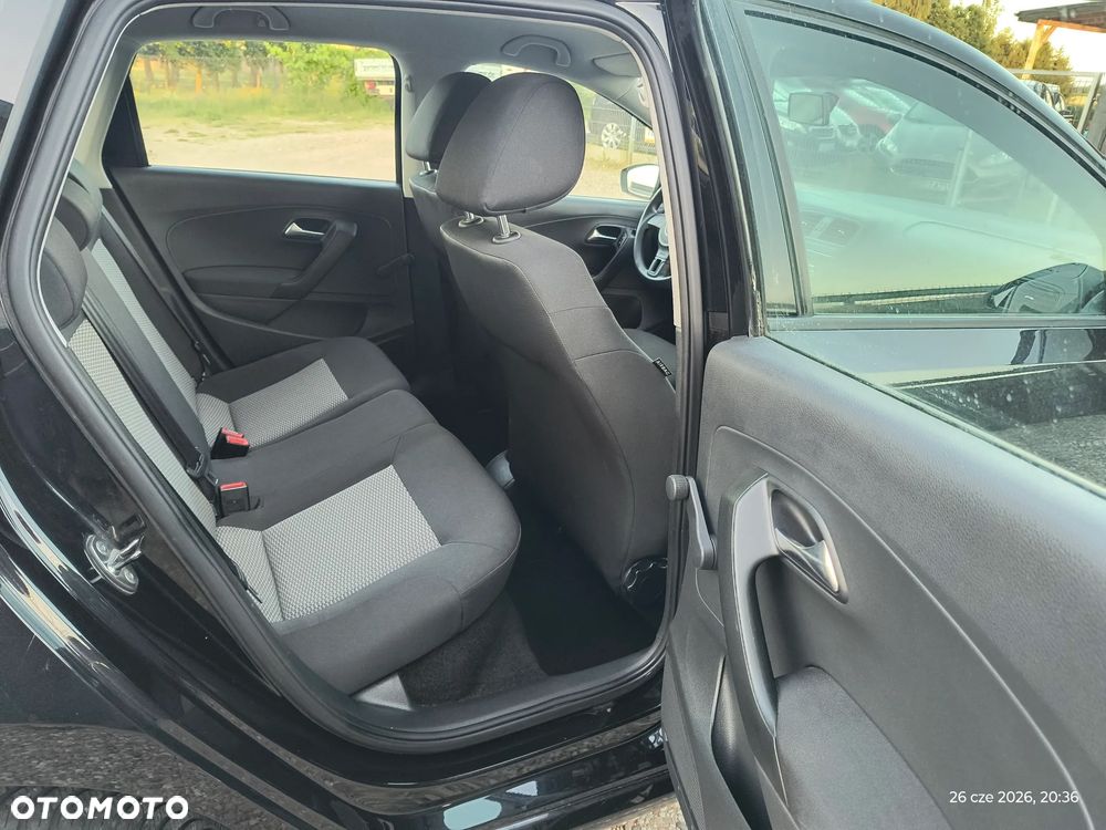 Volkswagen Polo 1.2 Comfortline - 18
