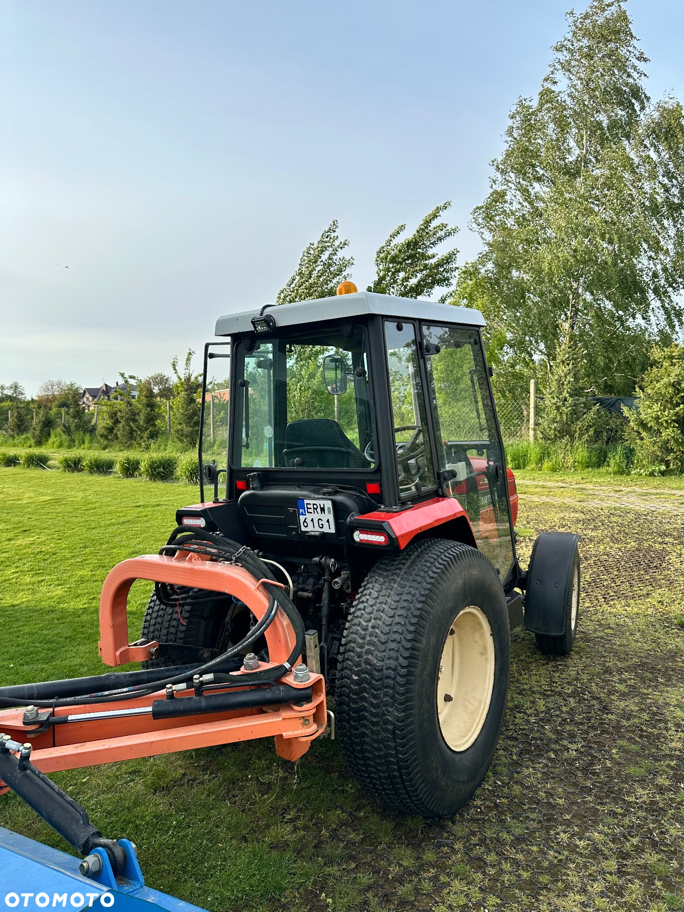 Mitsubishi MT 301 HD - 4