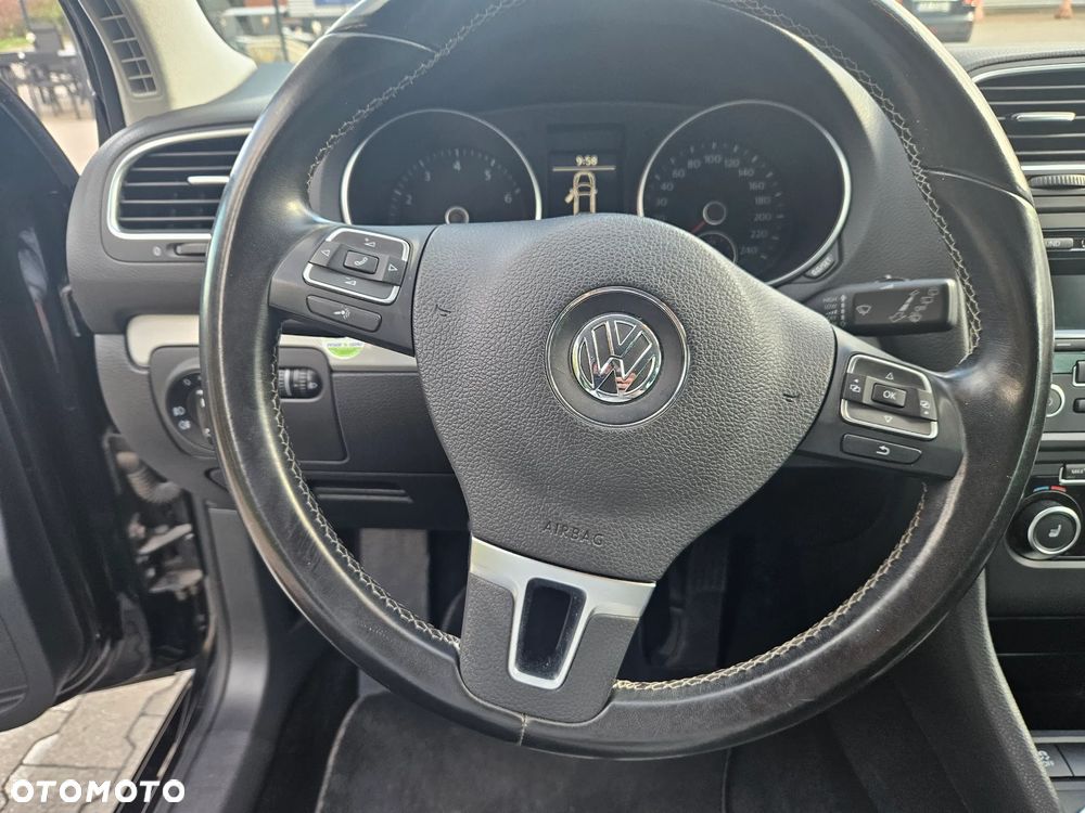 Volkswagen Golf 1.2 TSI MATCH - 11