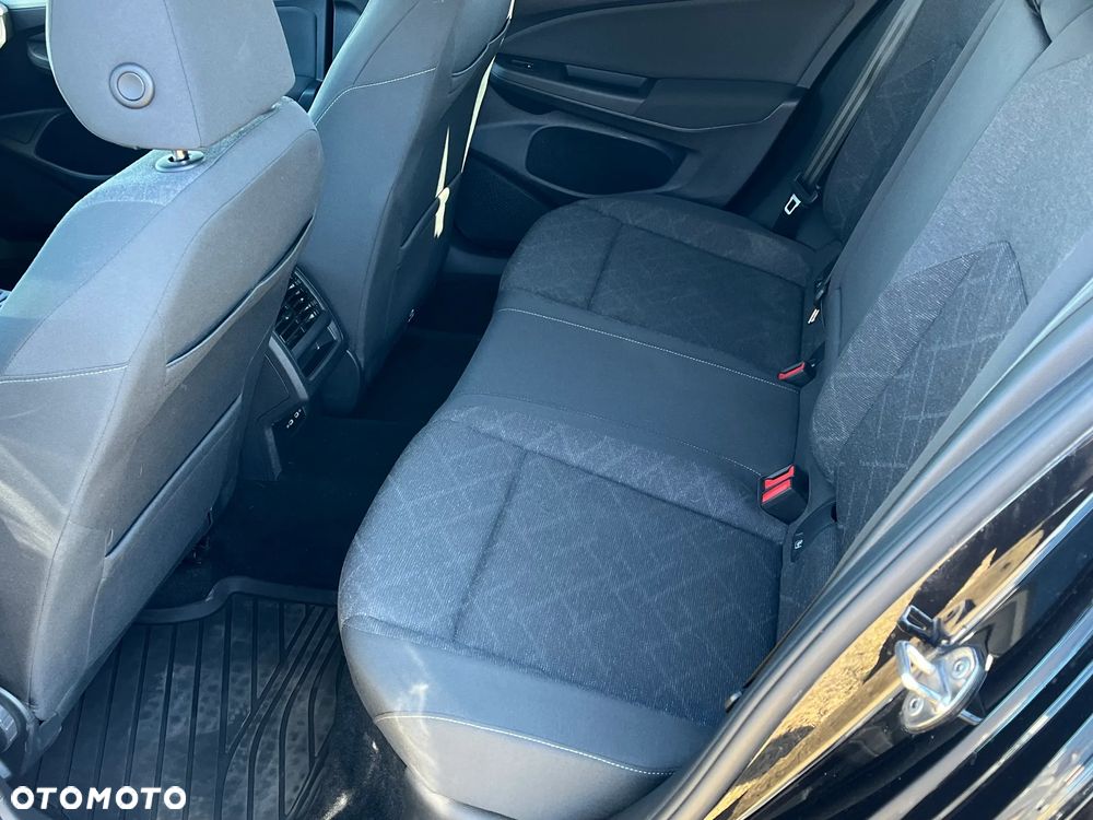 Volkswagen Golf - 13