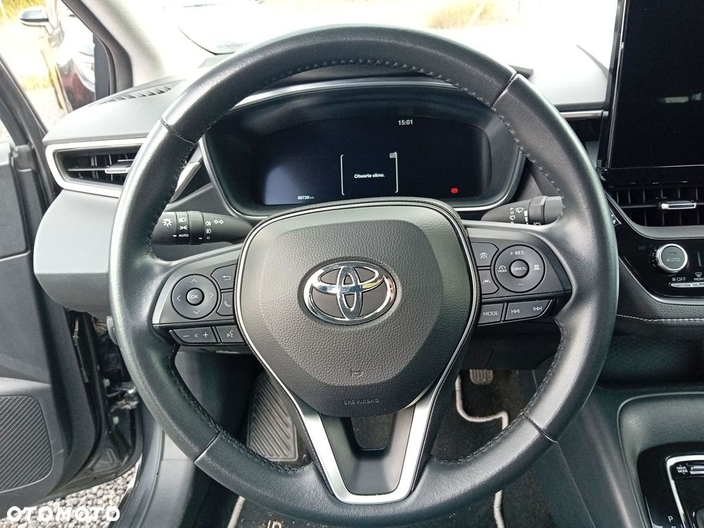 Toyota Corolla 1.8 Hybrid Comfort - 18