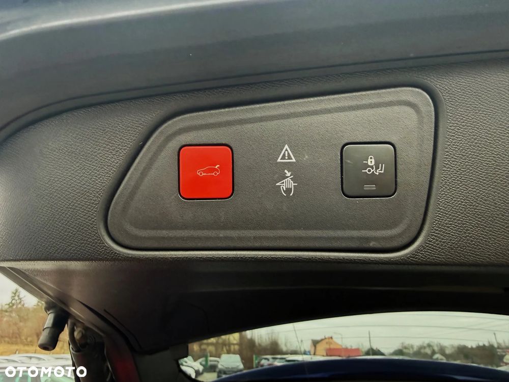 Peugeot 3008 PureTech 130 Stop & Start Allure - 11